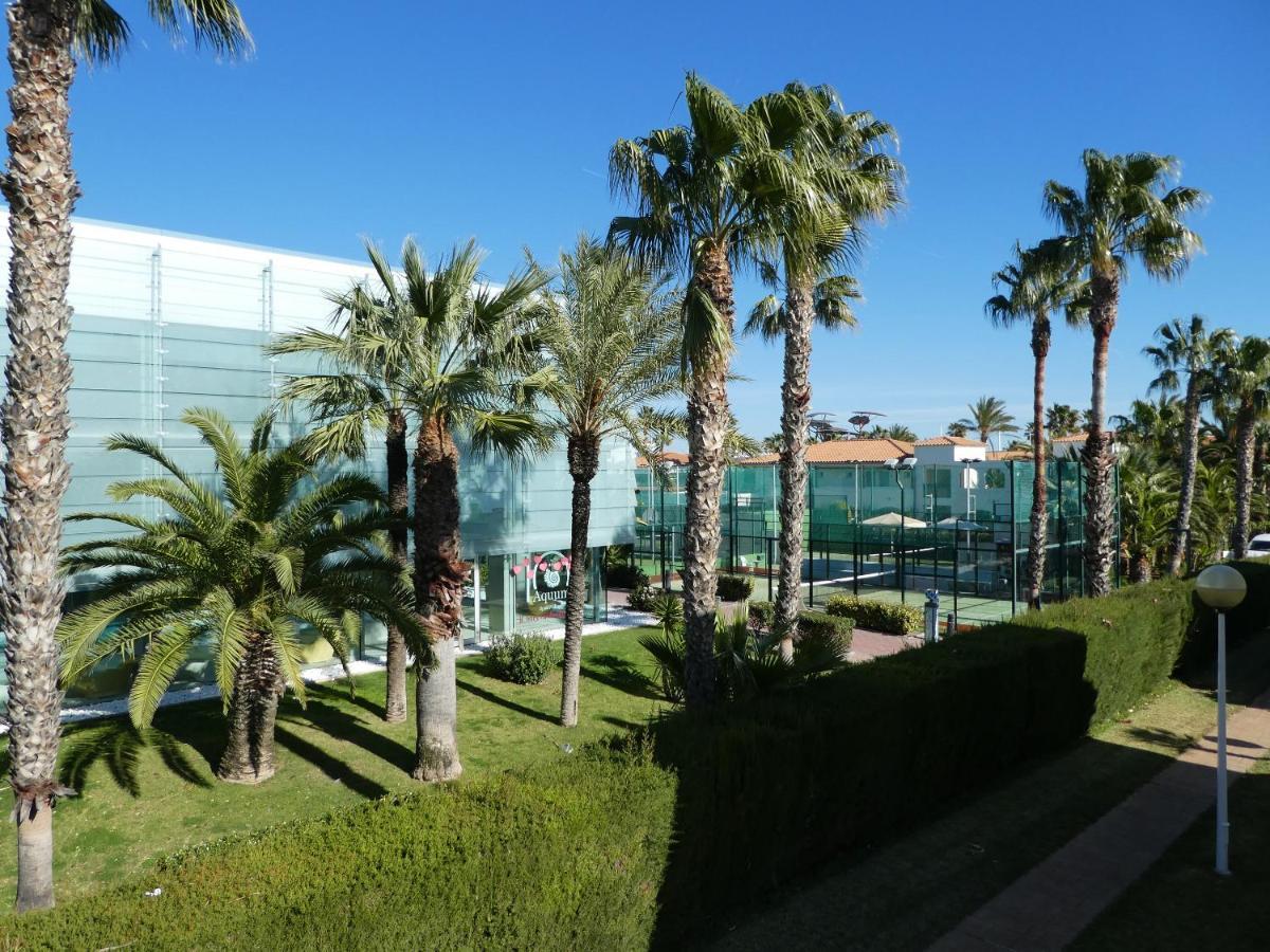 Apartamentos Estival 3000 La Pineda Kültér fotó
